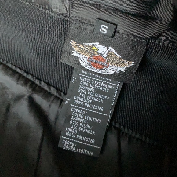 Harley Davidson Leather Halter - Picture 7 of 9